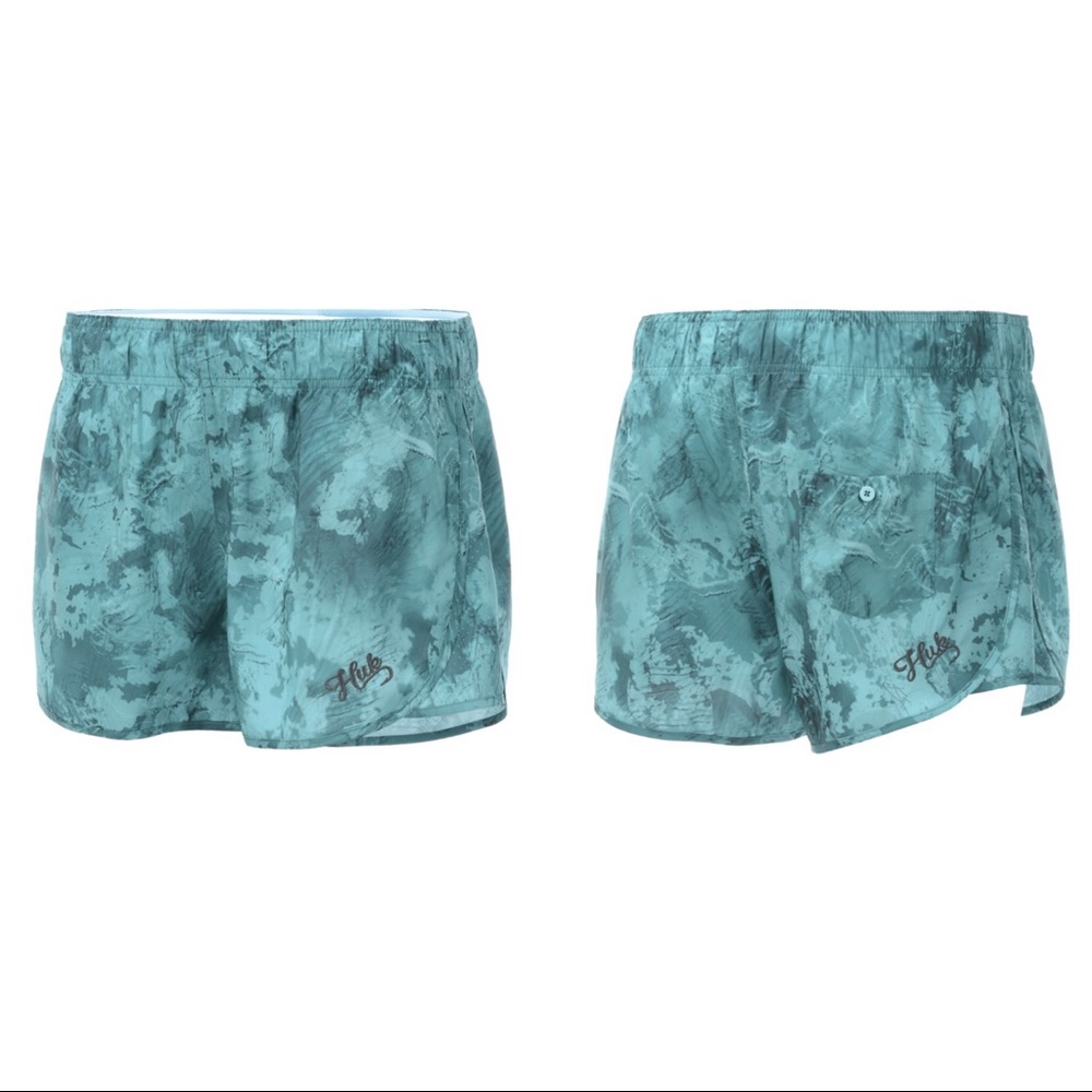 Huk Dock shorts